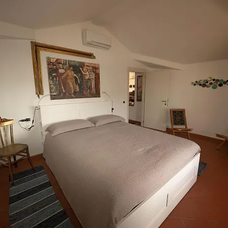 Utilia Into The Wild *